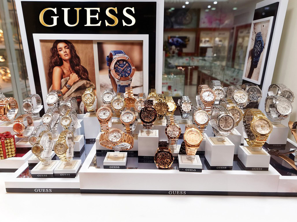 Guess wholesale sale